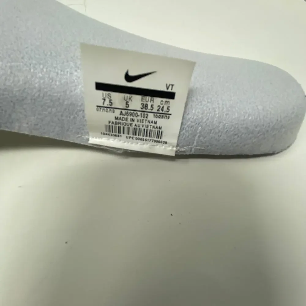 Nike Women's Air Vapormax Flynit 3 Pure Platinum Running Shoes AJ6900-102 Sz 7.5 - Picture 7 of 7